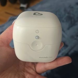 Munchkin Pacifier Portable Electric UV-Sterilizer